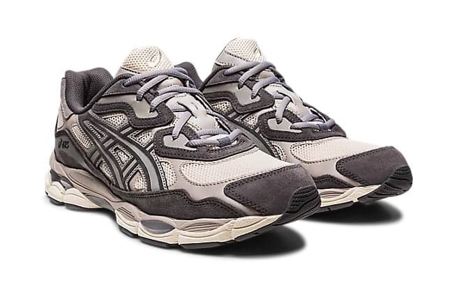 ASICS 3