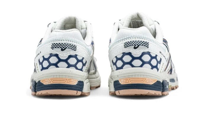 ASICS 3