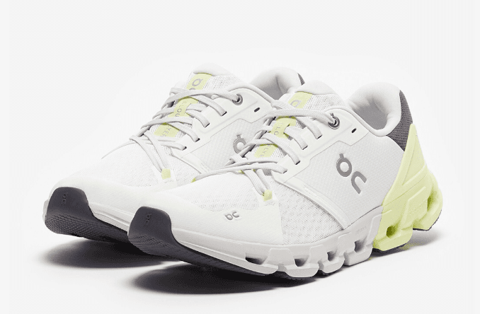 ON Cloudflyer 4 White & Lime 4