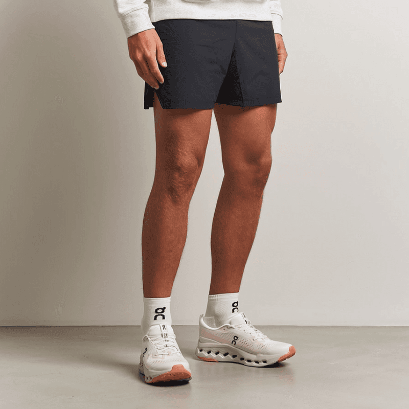 ON Running | Cream & Coral 2