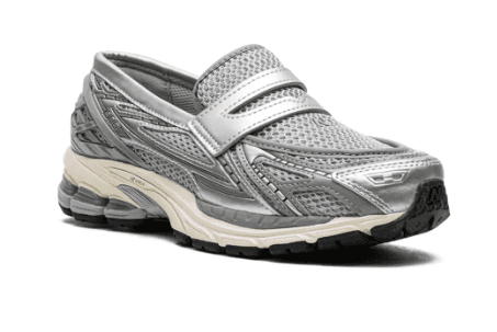 New Balance 1906L Silver Metallic 2