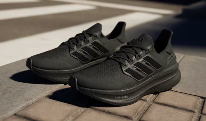 Adidas Ultraboost 5 Triple Black 3