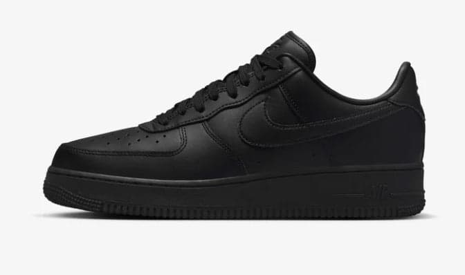 Nike Air Force 1 Low Triple Black 2