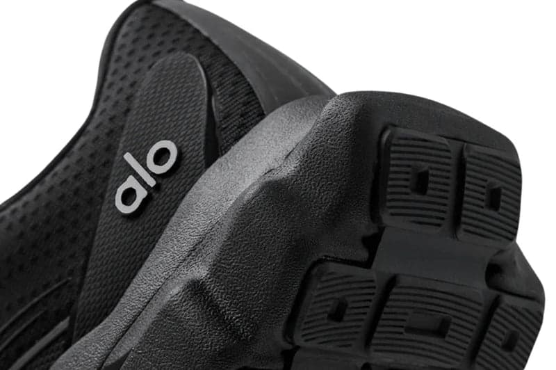 Alo Runner Black 5