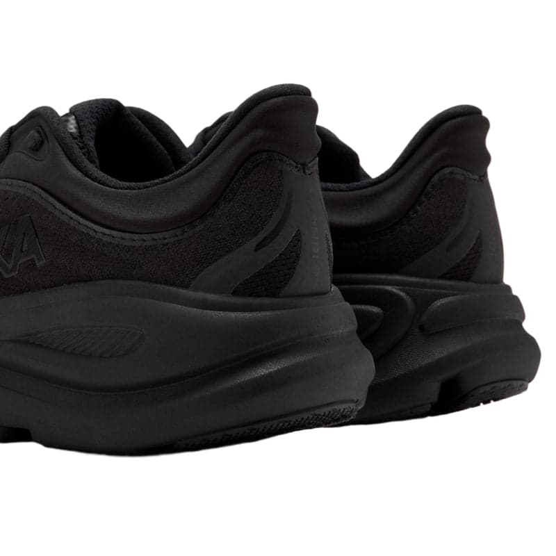 HOKA Skyflow Triple Black 3